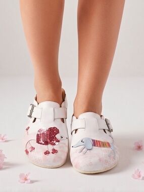 ZoConcept White Clogs With  a sequin poodle and a dog illustration Size 6.5